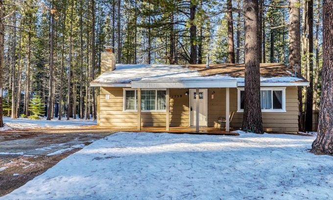 Tahoe Paradise House | Cabin On Saponi
