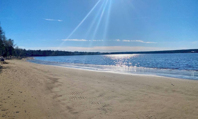 Chatham Cottage | Cabin on the beach.