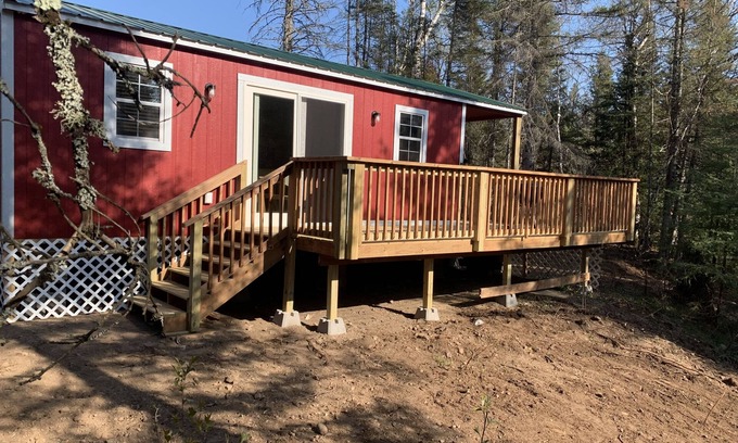 Finland Cabin | Cabin Shadow. Small newly refurbished cabin steps away from the Baptism River