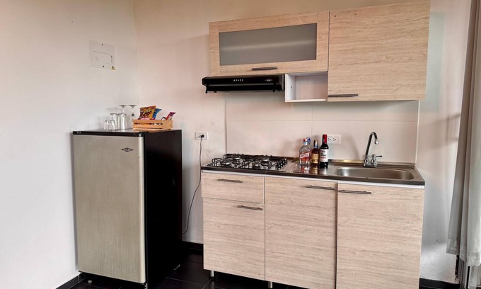 El Penol Ski Chalet | CABIN WITH JACUZZI AND POOL PEÑOL GUATAPE