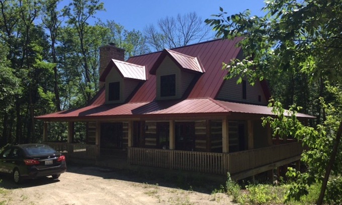 Fish Creek Cabin | Cabin With Modern Kitchen, Fireplace, Porch! 20% weekly discount Feb-Apr!