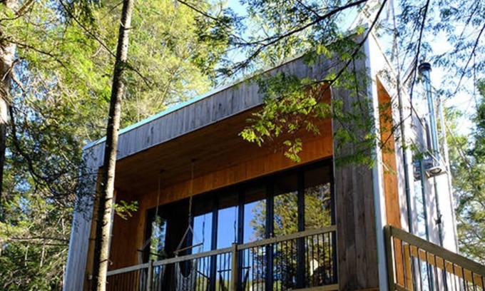 Eastman Cabin | Cabin Zoobox 81 Summa