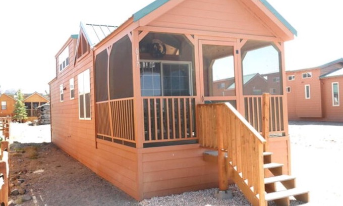 Mammoth Creek Cabin | Cabins by Panguitch Lake: Where Rustic Charm Meets Amazing Fishing!