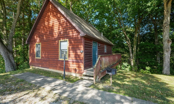 Logan Cabin | Cabins In Hocking - Retreat cabin #1