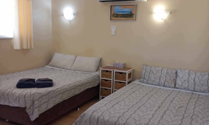 Kalbarri Cabin | Cable Cottage Bed and Breakfast