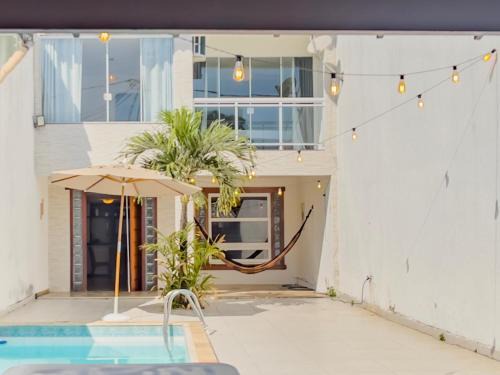 Braga House | Cabo Frio 3 Suítes, Piscina, 4 Vagas, Praia 8min