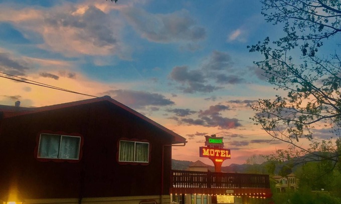 Durango Hotel | Caboose Motel