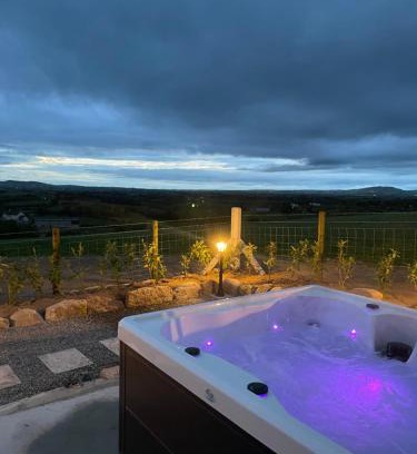 Newry House | Cabra Cottage