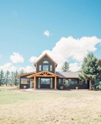 Tetonia Apartment | Cache Vista Ranch Estate - Sleeps 32, Teton Views