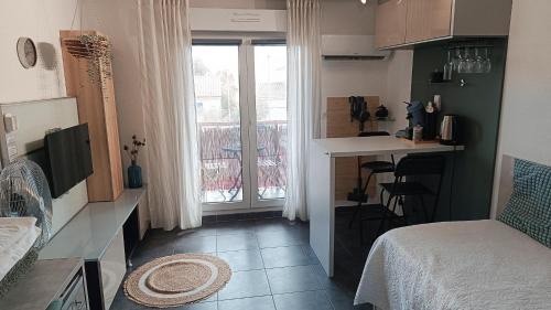 La Valsiere Apartment | CADUCÉE Studio climatisé balcon ensoleillé parking proche Montpellier