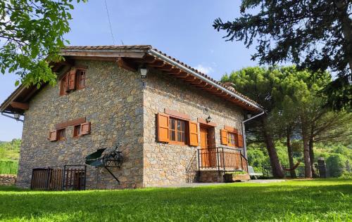Toloriu Ski Chalet | Cal Pujol by Rural House