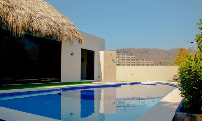 Tamanique House | Cala Los Mangos Atami