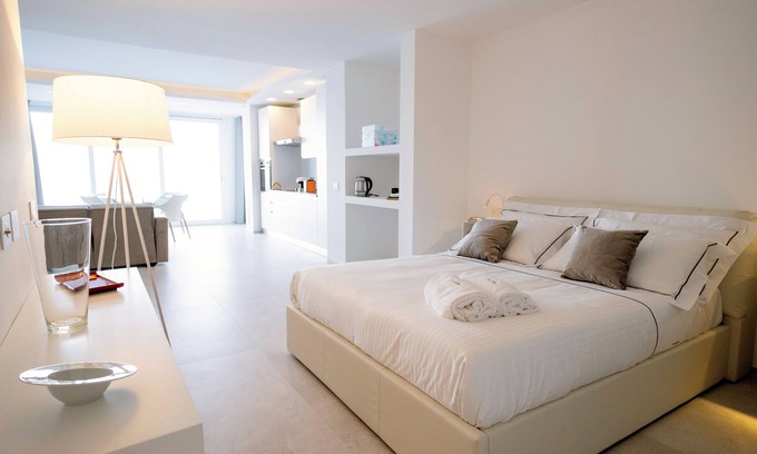 Molfetta Apartment | [Calammare Apartment N°6 Blu] - Seaview - Molfetta - Private Beach & Gym