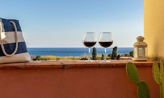 Porticato Apartment | Calarosa- Holiday home Giardini Naxos