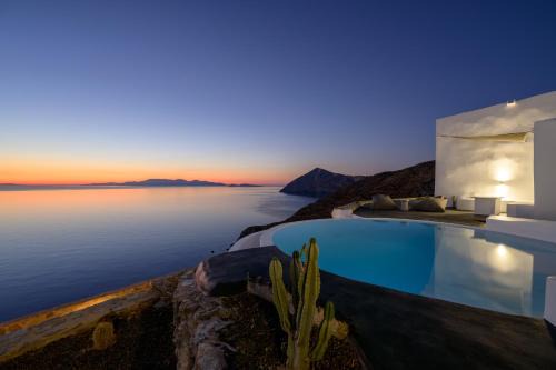 Ano Meria House | CALDERA CASABLANCA