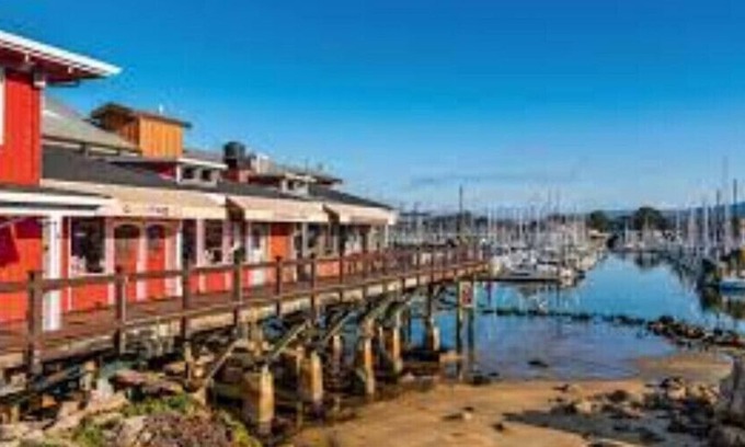 North Fremont Street House | CaliRoots Motorhome