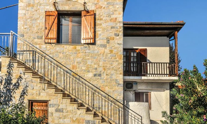 Skala Sotiros House | Calistee Home