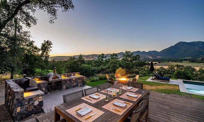 Calistoga House | Calistoga Vista | A Wine Country Escape