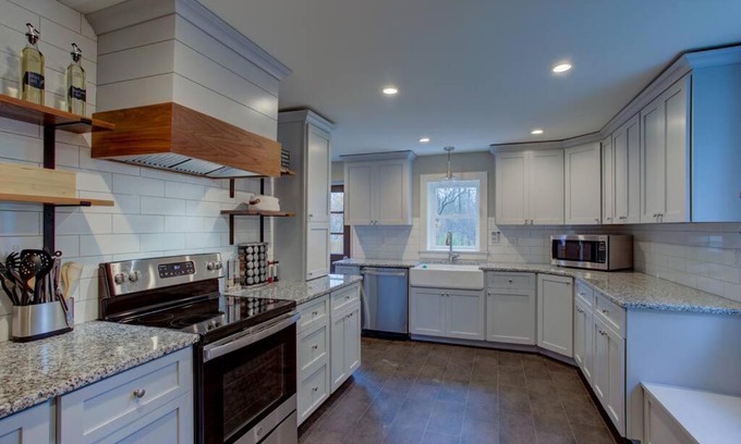 Salunga House | Calla Lily Farmhouse