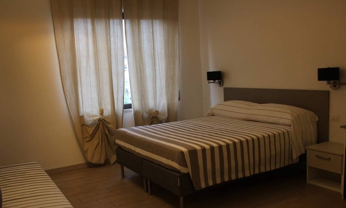 Corigliano Calabro Bed & Breakfast | Calla - Stanza Quadrupla - B&b Lasso