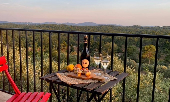 Callian Apartment | Callian - Enchanting view for this beautiful independent studio.