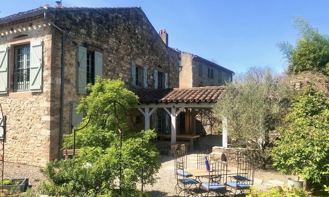 Vindrac-Alayrac House | calm and nature, with private pool