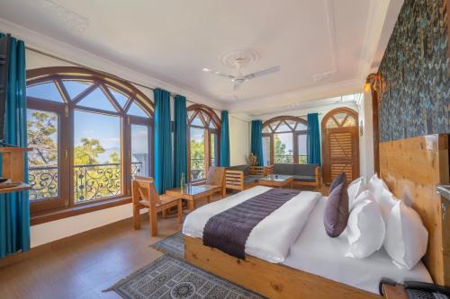 Barog Bed & Breakfast | Calm Cottage KASAULI HILLS Barog