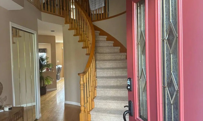 Fleetwood House | Calm, safe, quiet, walk friendly House