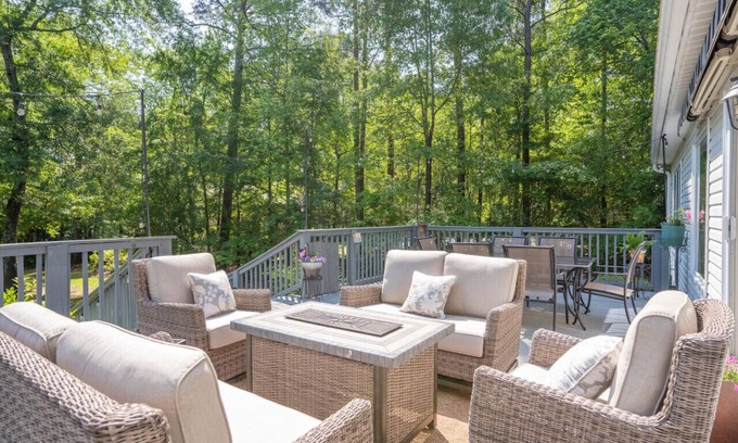 Lake Oconee Apartment | Calm Waters at Lake Oconee