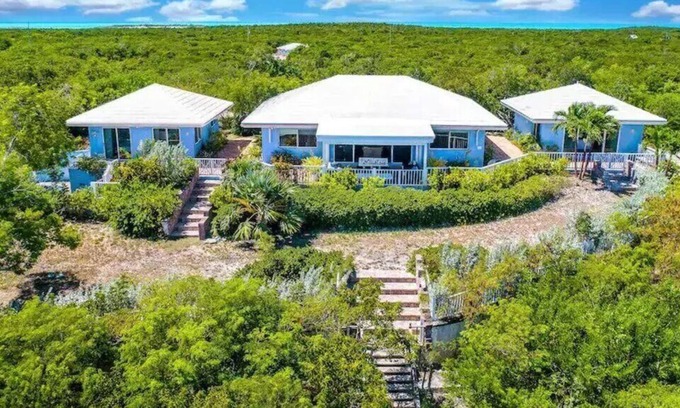 Hartswell House | Calypso Hill main house