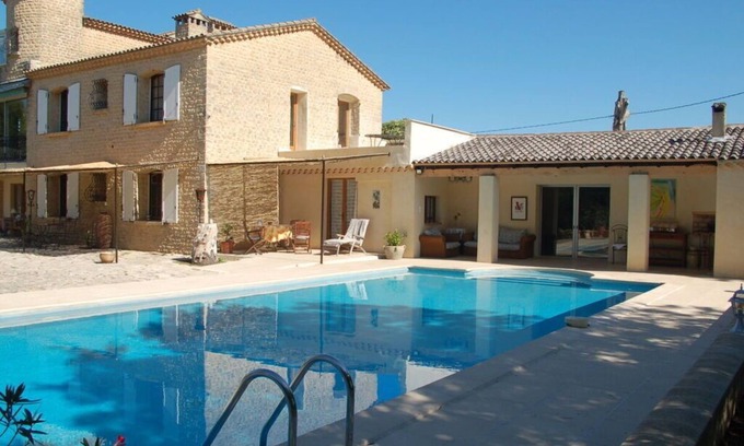 Cavaillon House | Camargue Modern retreat