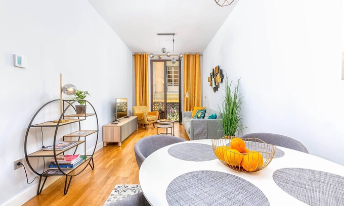 Centro Apartment | Camas - Holiday apartment Malaga City