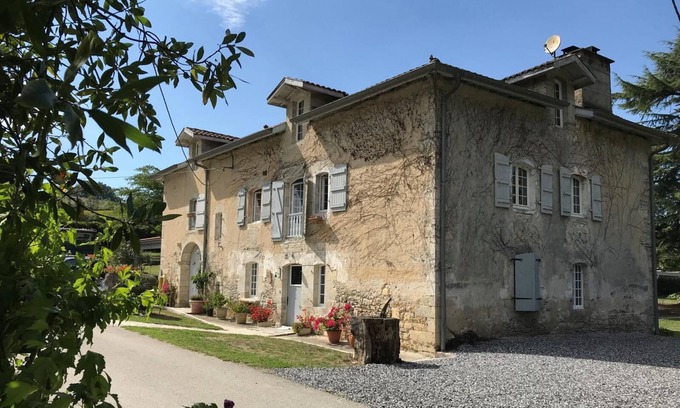 Bidache House | CAMBOU - BIDACHE - Gîte