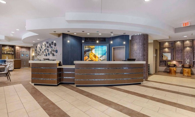 Rockville Hotel | Cambria Hotel Rockville