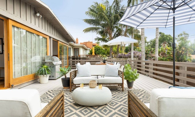 Cardiff-by-the-Sea House | Camden by AvantStay | 5mins to the Beach! Elevated Home w/Pacific Ocean Views