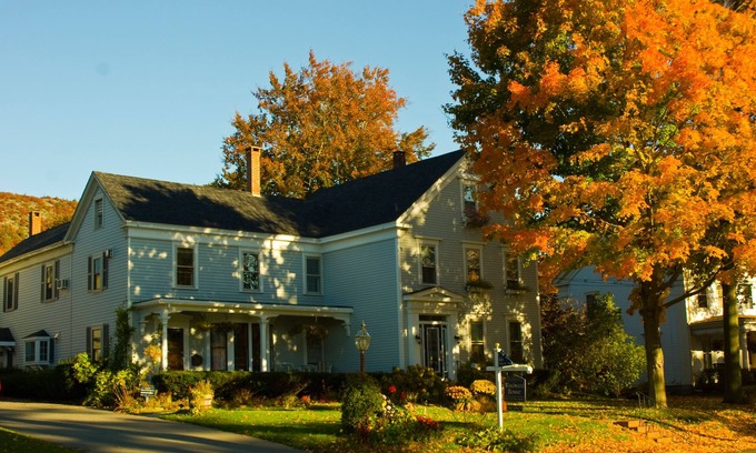 Camden Bed & Breakfast | Camden Windward House