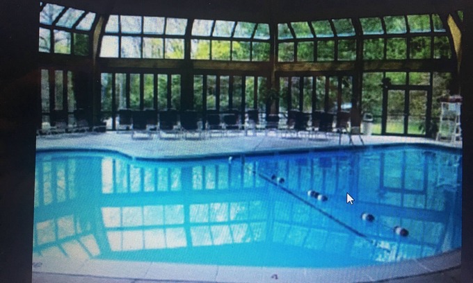 Village at Camelback House | CAMELBEACH SUMMER getaway FREE 3d NIGHT,FREE INDOOR POOL & SPA,FREE PARKING
