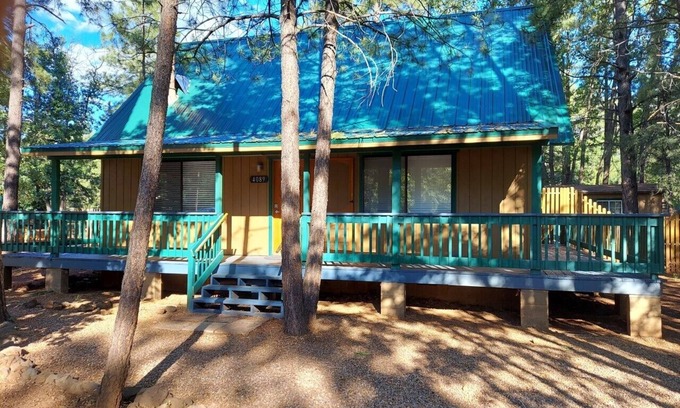 Pinetop Cabin | Camelia's cabin