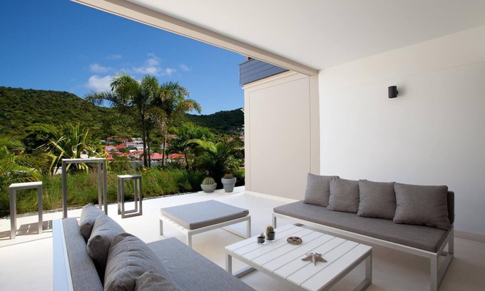 Lurin Apartment | Camille in Gustavia by Personal Villas - Tranquility and Natural Beauty