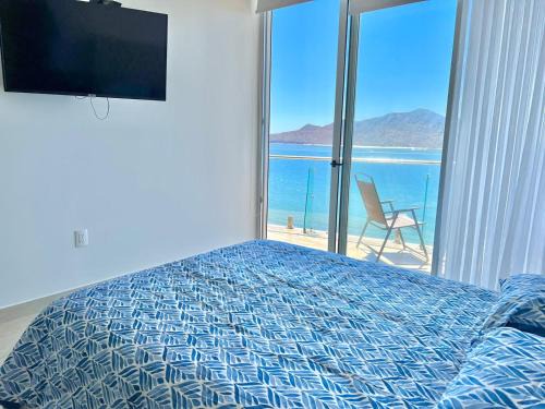 Zona Dorada Apartment | Camino al Mar 802 Vista al Mar