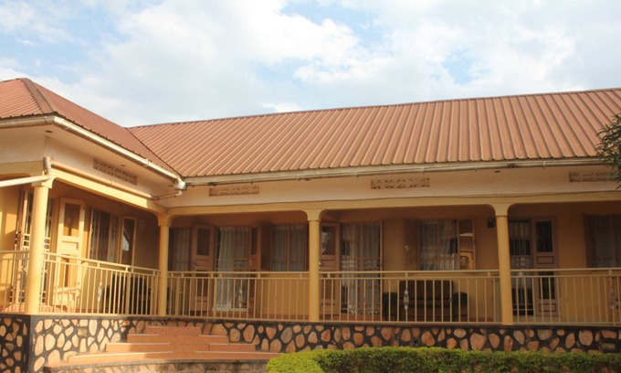 Kampala Hotel | Camp Fred Hotel