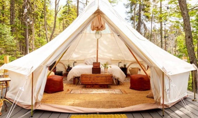 Vinalhaven House | Camp In Nature with a Bit of Style on Vinalhaven Island, Maine