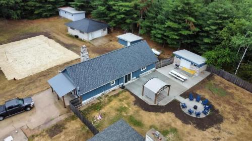 Mauston House | Camp Patriot Private Resort