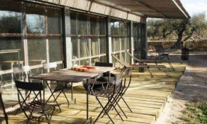 Tortosa House | Camp Redo: Contemporary Finca surrounded by olive trees