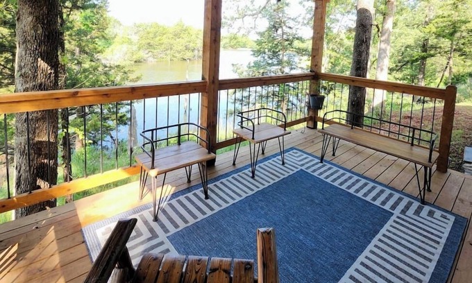 Guthrie Cabin | Camp Whimsy Wood Lake Cottage