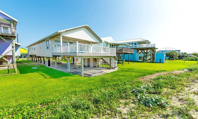 Grand Isle House | Campanile - Coastal Realty Group