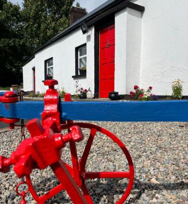 Armagh House | Campbell's Cottage