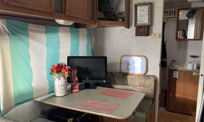 Wentworth House | Camper In Wentworth-Reidsville Safe Quiet