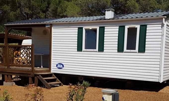 Bizanet House | Camping 3 étoiles - Piscine - ccbaheg