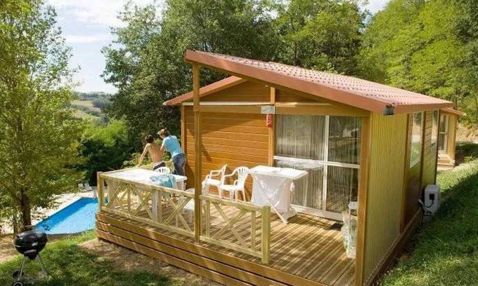 Durfort House | Camping 3 étoiles - Piscine - ccbbedh